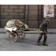 Evacuee pulling cart, 1/35 - Royal Model RM628