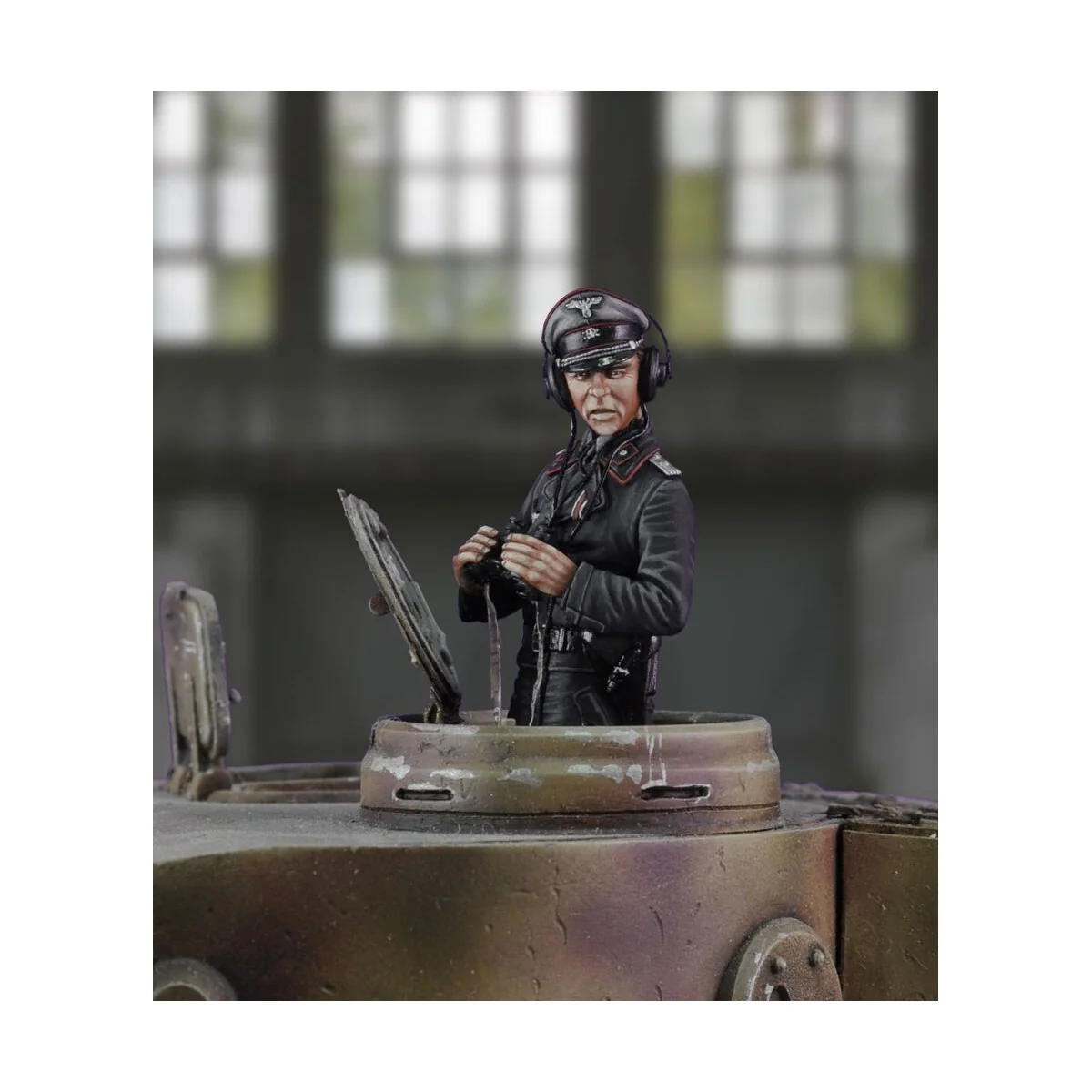Tank commander “Grossdeutschland” Div. - Royal Model RM630