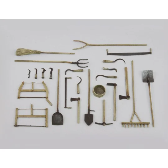 Assorted farm tools - Royal Model RM637