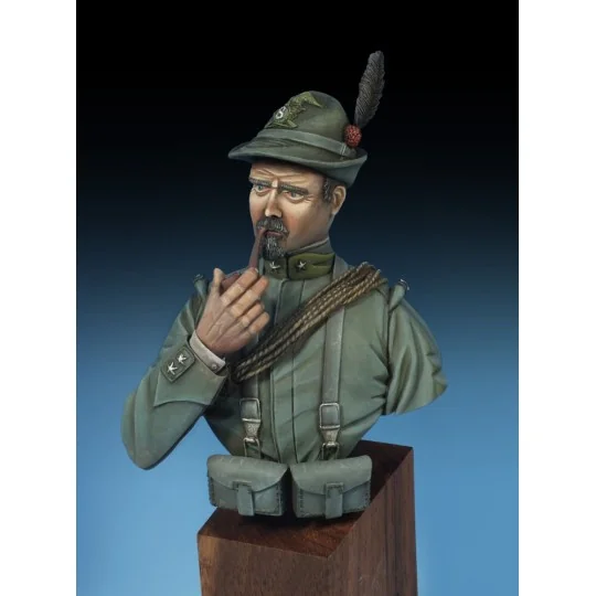 Tenente degli Alpini 1915-18 Bust - Royal Model RM650