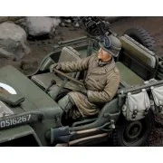 U.S. Jeep driver-WWII, 1/35 - Royal Model RM660