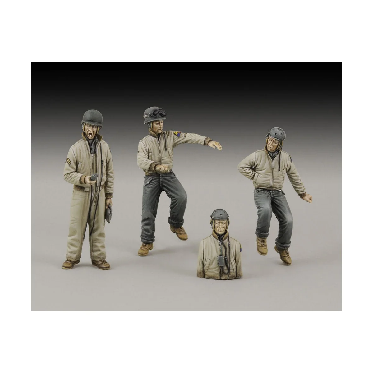 M-10 U.S.crew - Royal Model RM666