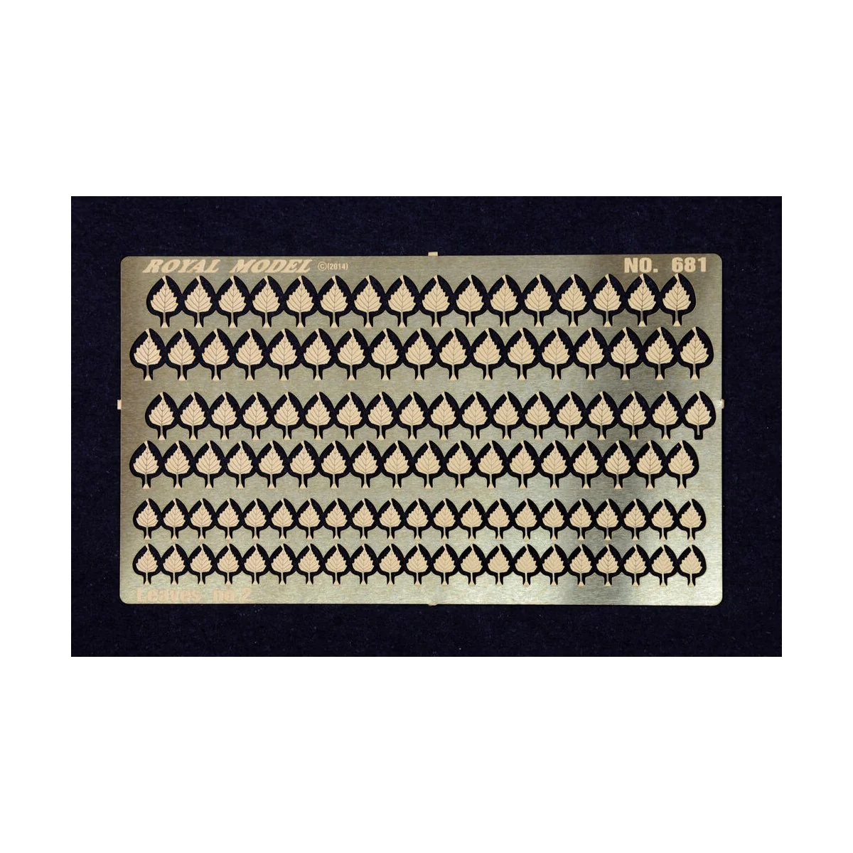 Leaves no.2 - Royal Model RM681