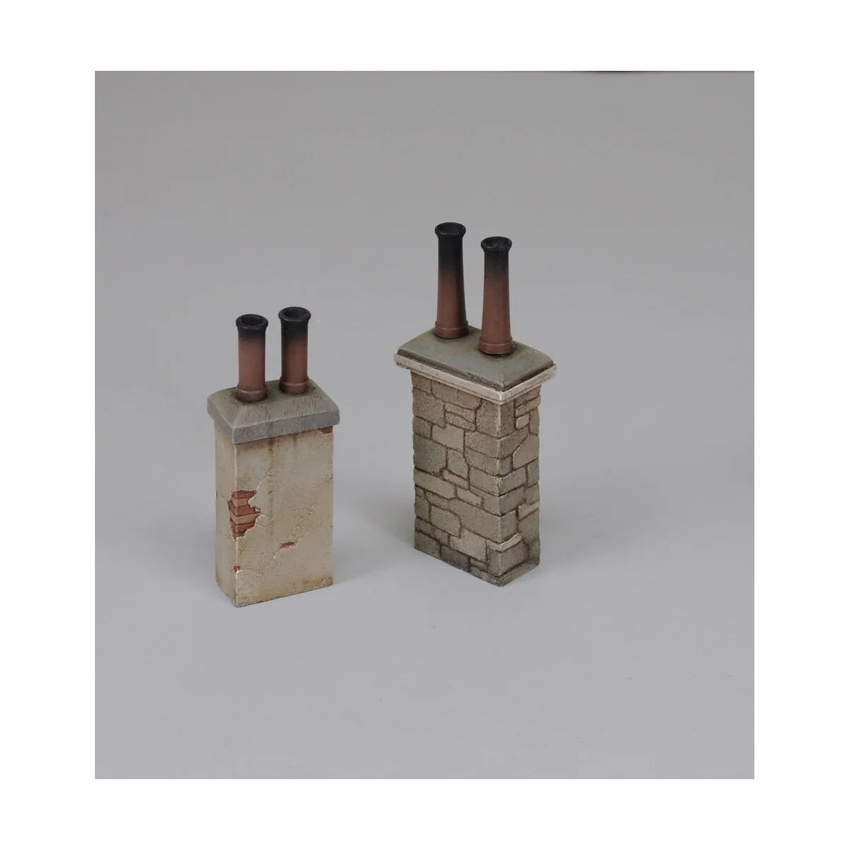 Chimneys no. 1 - Royal Model RM692
