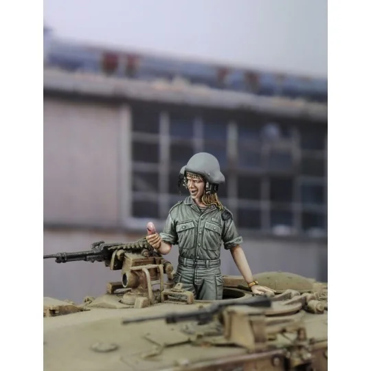 Israeli woman tanker call from my boyfriend - Royal Model RM695