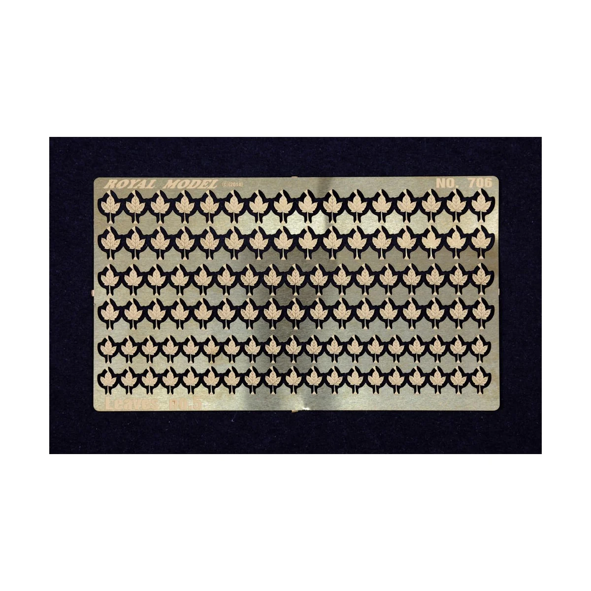 Leaves no.5 - Royal Model RM706
