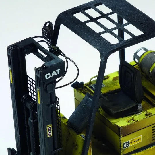 forklift, 1/35 - Royal Model RM722