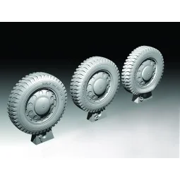 Dingo Wheels, 1/35 - Royal Model RM741