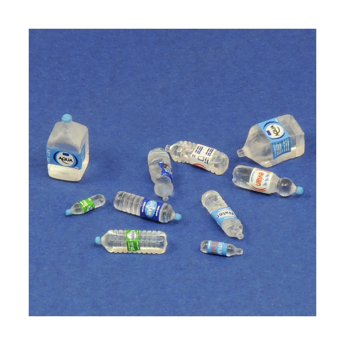 Water bottles, 1/35 - Royal Model RM746