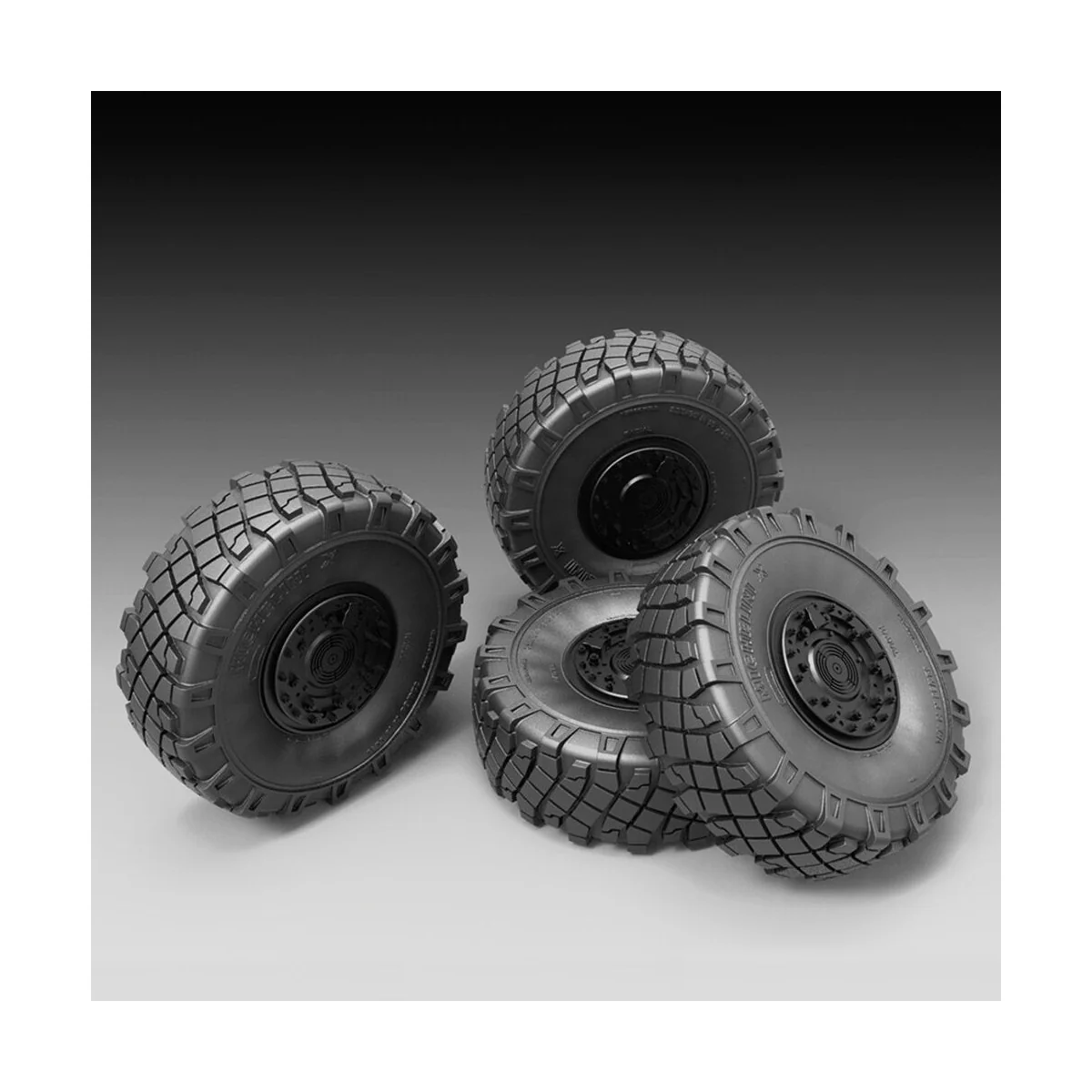 LMV LINCE sagged wheels - Royal Model RM768
