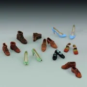 Assorted shoes, 1/35 - Royal Model RM787