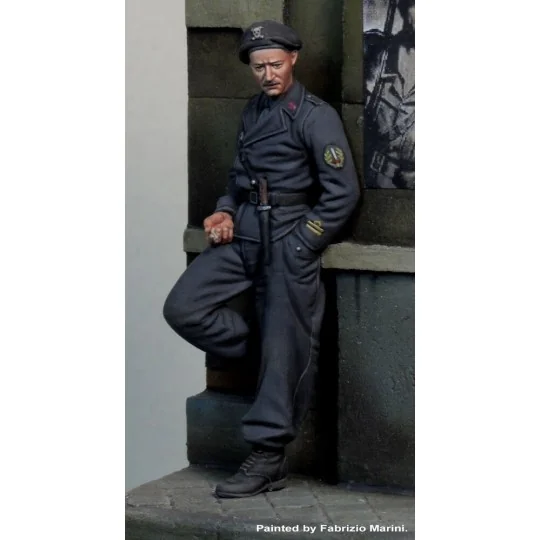 Italian tanker 'Gruppo corazzato Leonessa' - Royal Model RM798