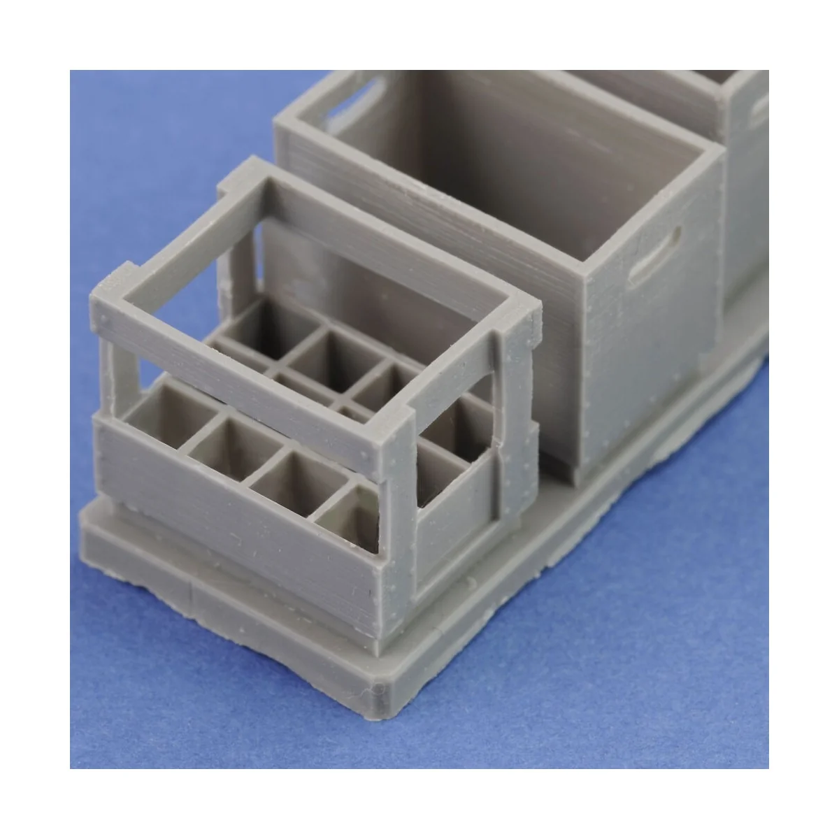 Champagne, cognac e wine bottles with crates, 1/35 - Royal Model RM801