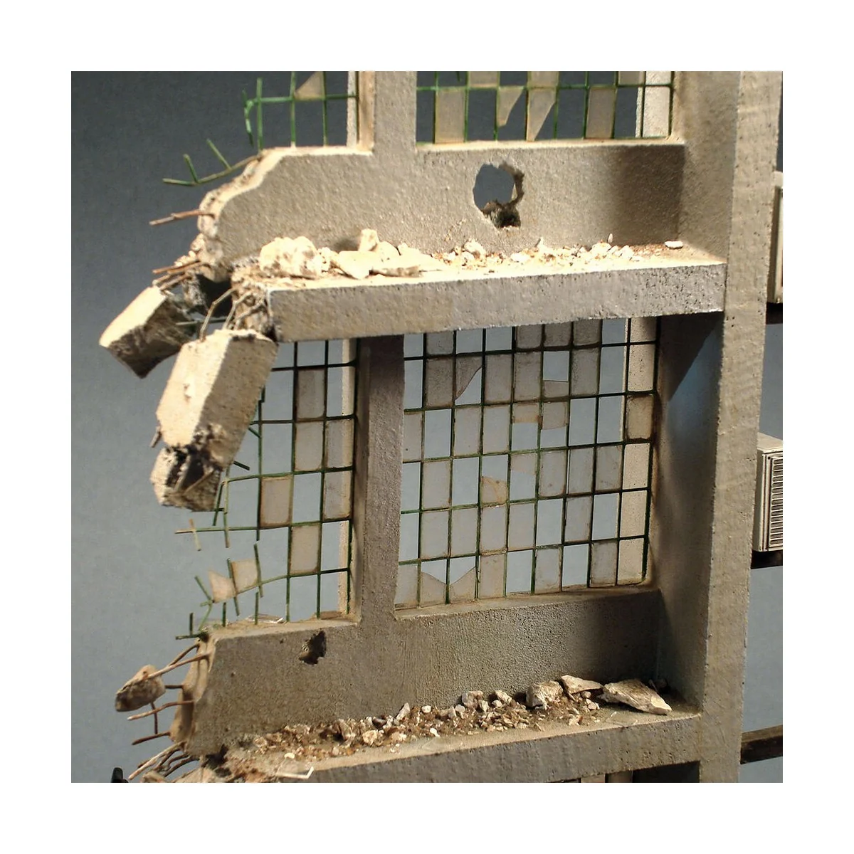 Factory windows frames (1/35-1/48 scale) - Royal Model RM812