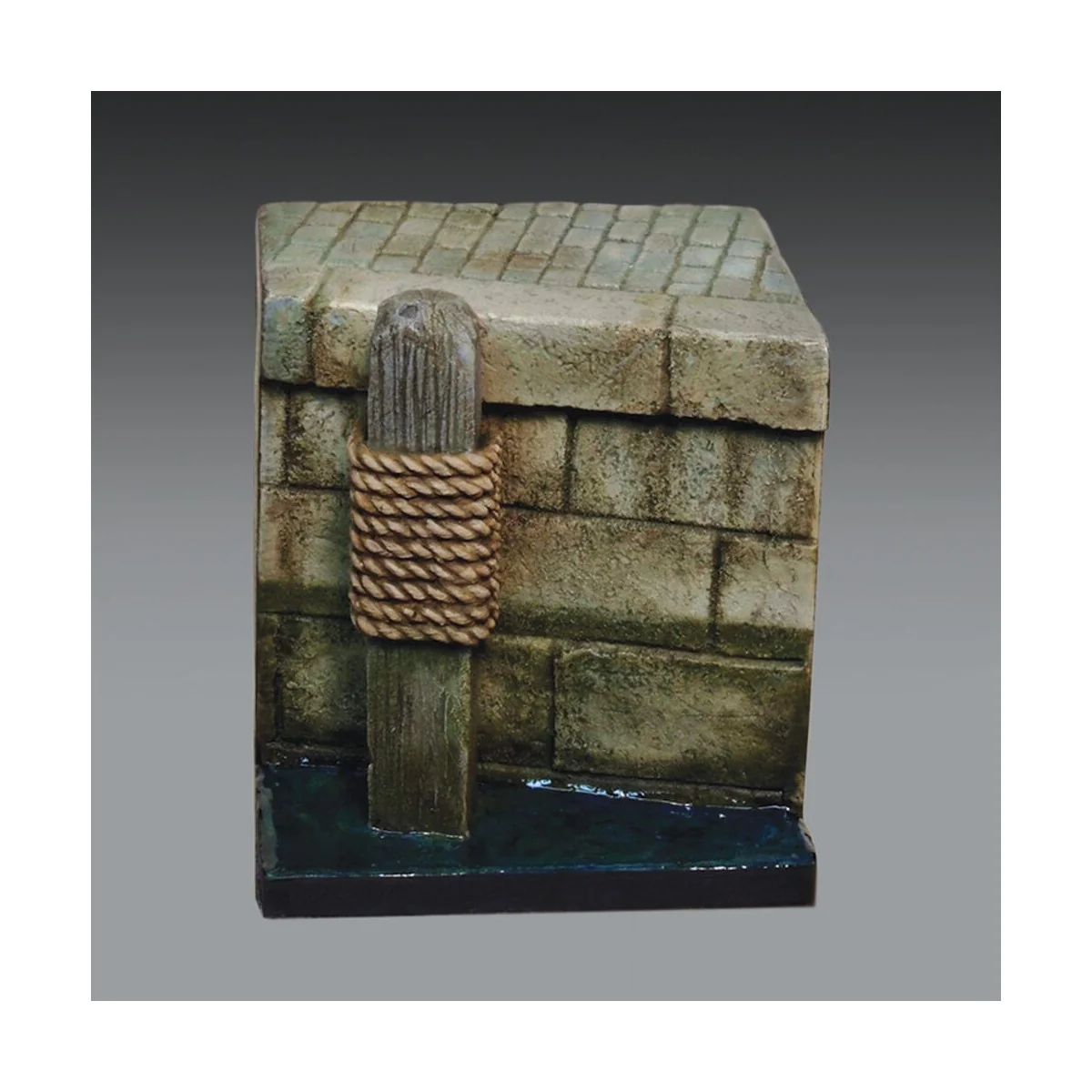 Stone dock section (1/35-32 scale), 1/35 - Royal Model RM838