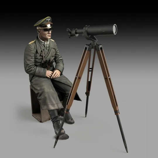 Erwin Rommel with tripod telescope (75mm) - Royal Model RM855