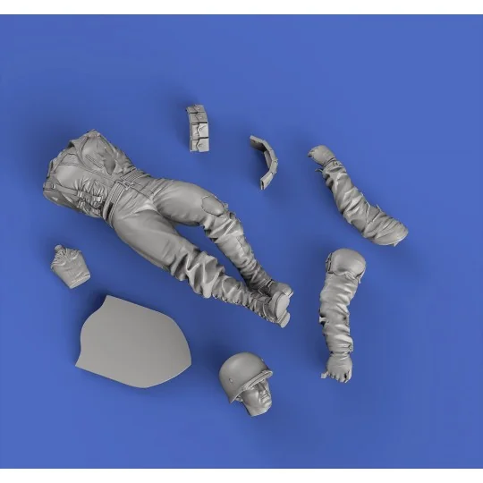 Universal soldier (75mm) - Royal Model RM872