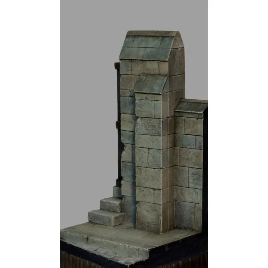 Base with wall and road, 1/32 - Royal Model RM921
