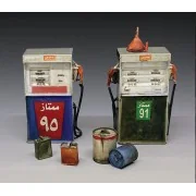 Modern Gas pumps Mid Orient, 1/35 - Royal Model RM924