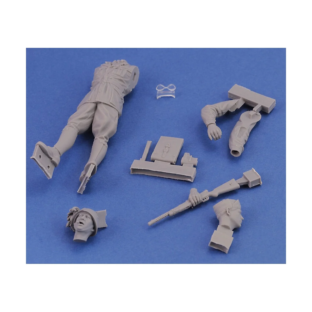 Ufficiale Bersaglieri (75mm) - Royal Model RM940