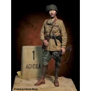 Ufficiale Bersaglieri - Tripoli 1941, 1/35 - Royal Model RM944