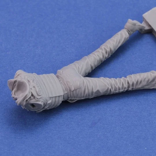 War Reporter, 1/35 - Royal Model RM960