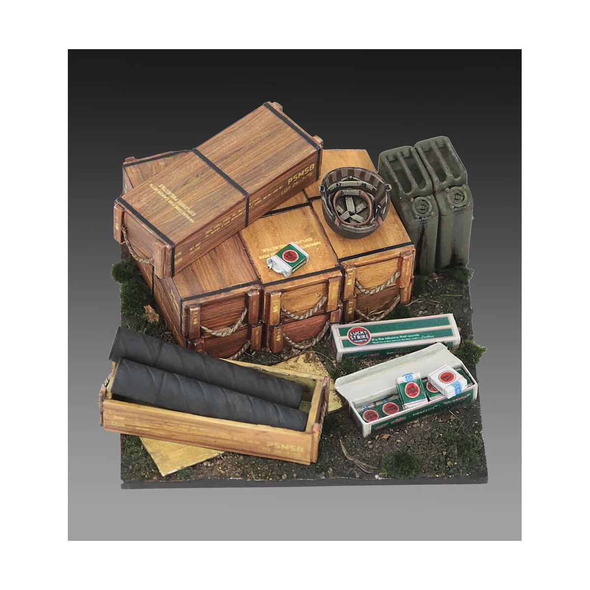 Base with 105 mm Ammo with Cases cm4x4 - Royal Model RM992