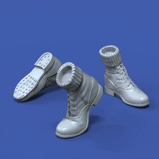 German DAK boots-assorted positions-WWII, 1/35 - Royal Model RM995