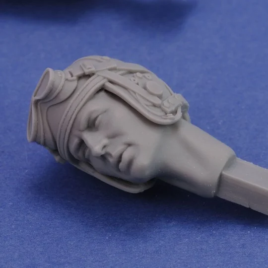 U.S. tank crew WWII - no. 1 - Royal Model RM1002