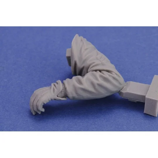 U.S. tank crew WWII - no. 2 - Royal Model RM1003