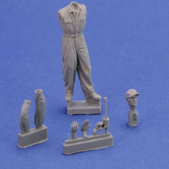 U.S. mechanic 3D printed - Royal Model RM1010