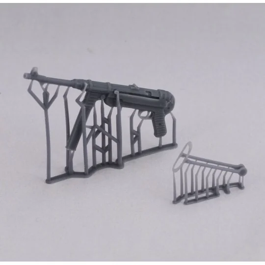 MP40 - 1 pcs. 'open stock' 3D printed, 1/16 - Royal Model RM1013