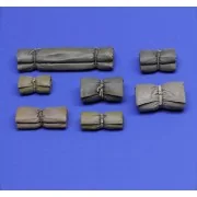 Tentpacks and bedrolls part 1, 1/16 - Royal Model RM1017