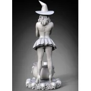 Witch Pinup Girl Halloween, 1/24 - Royal Model RM1108