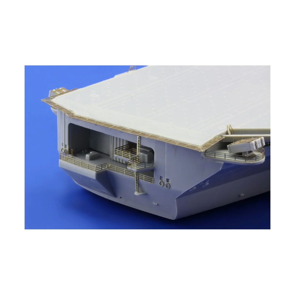 USS Nimitz CVN-68 for Trumpeter, 1/700 - Eduard Accessories 17029 USS Nimitz CVN-68 for Trumpeter, 1/700 - Eduard Accessories 17029