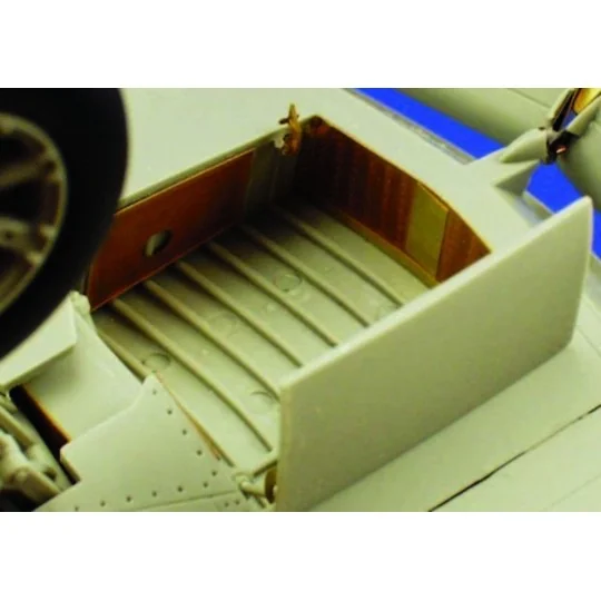 F4U-4 Corsair I Interior für Trumpeter Bausatz, 1/32 - Eduard Acces... F4U-4 Corsair I Interior für Trumpeter Bausatz, 1/32 - Eduard Acces...