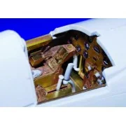 F4U-4 Corsair I Interior für Trumpeter Bausatz, 1/32 - Eduard Acces... F4U-4 Corsair I Interior für Trumpeter Bausatz, 1/32 - Eduard Acces...