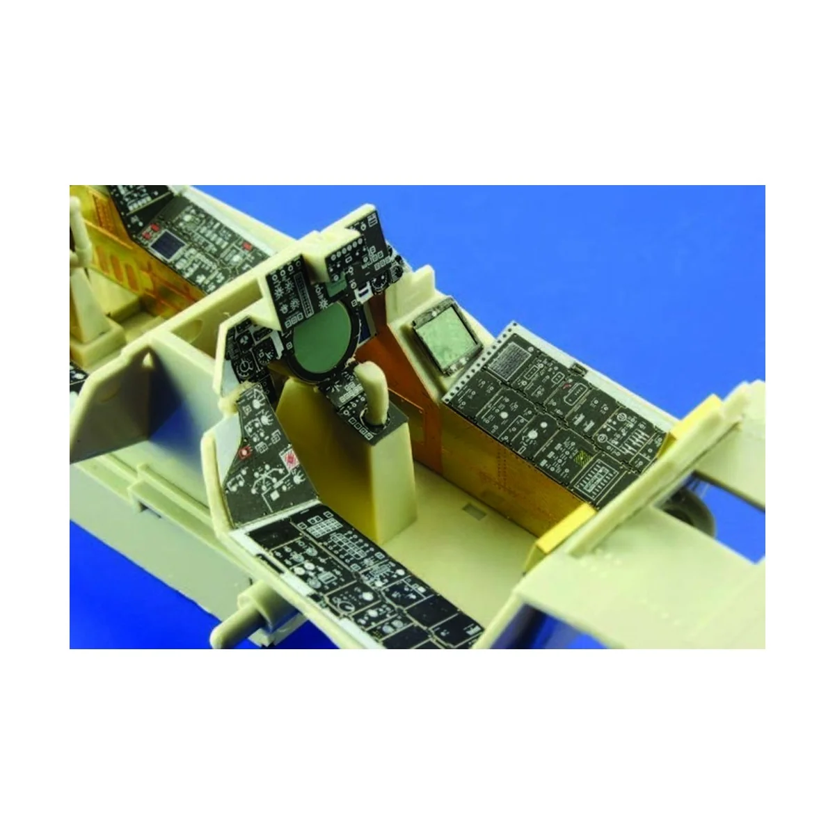 F-14A Tomcat interior für Tamiya-Bausatz, 1/32 - Eduard Accessories... F-14A Tomcat interior für Tamiya-Bausatz, 1/32 - Eduard Accessories...