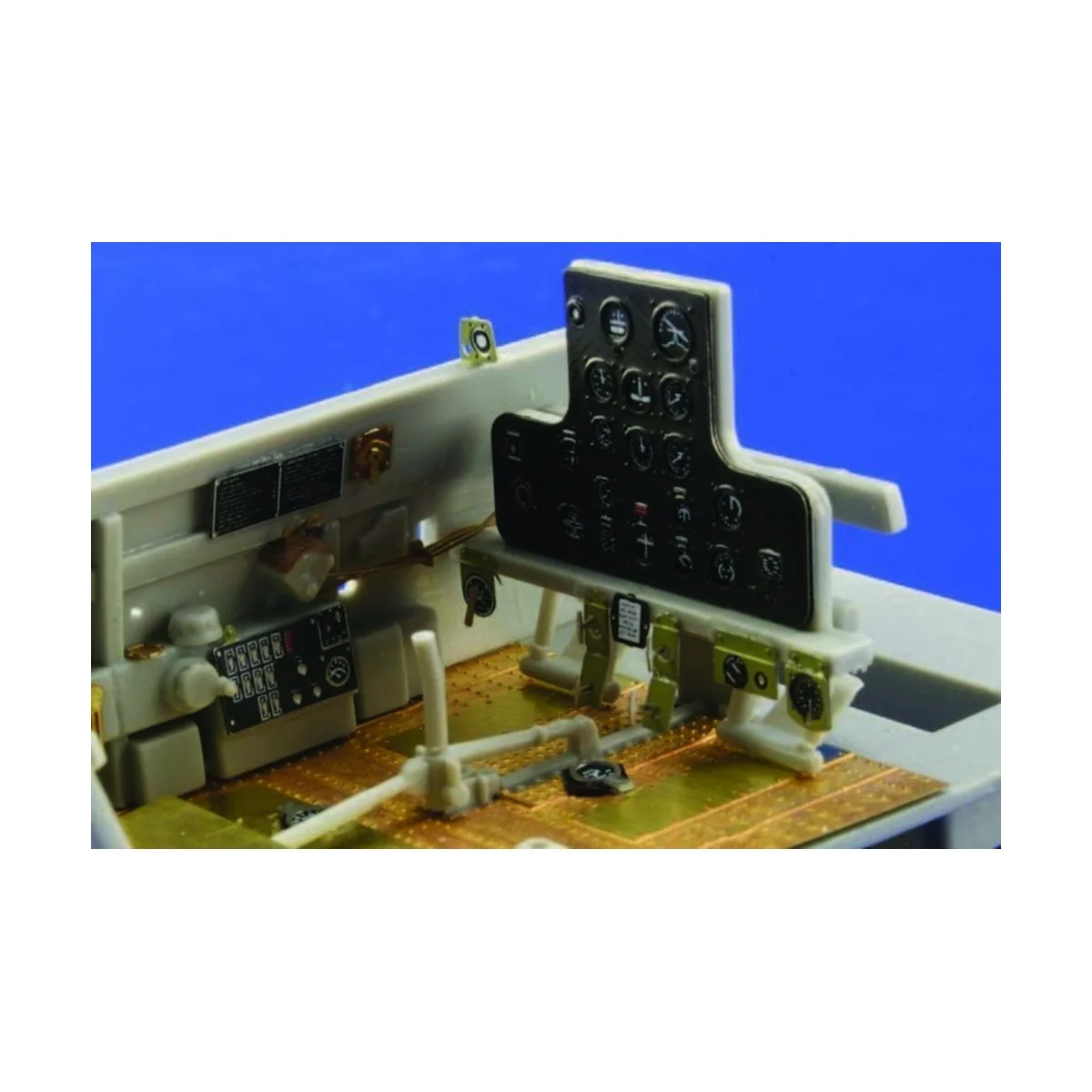 P-40B Tomahawk interior für Trumpeter Bausatz - Eduard Accessories ...