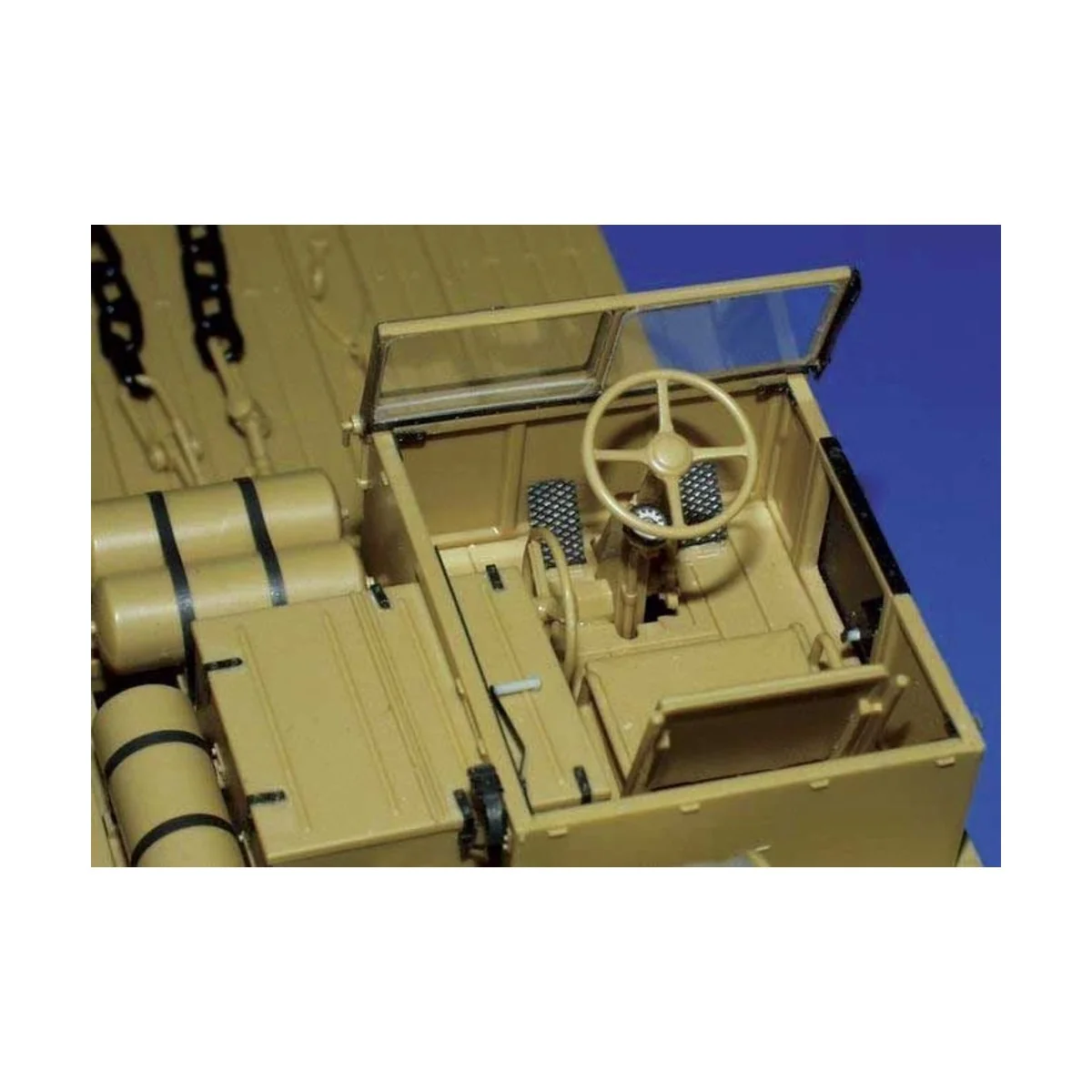 18t Zugkraftwagen Famo mit Tiefladeanhg. für Pz.Kpfw.Sd.Ah.116 Foto...