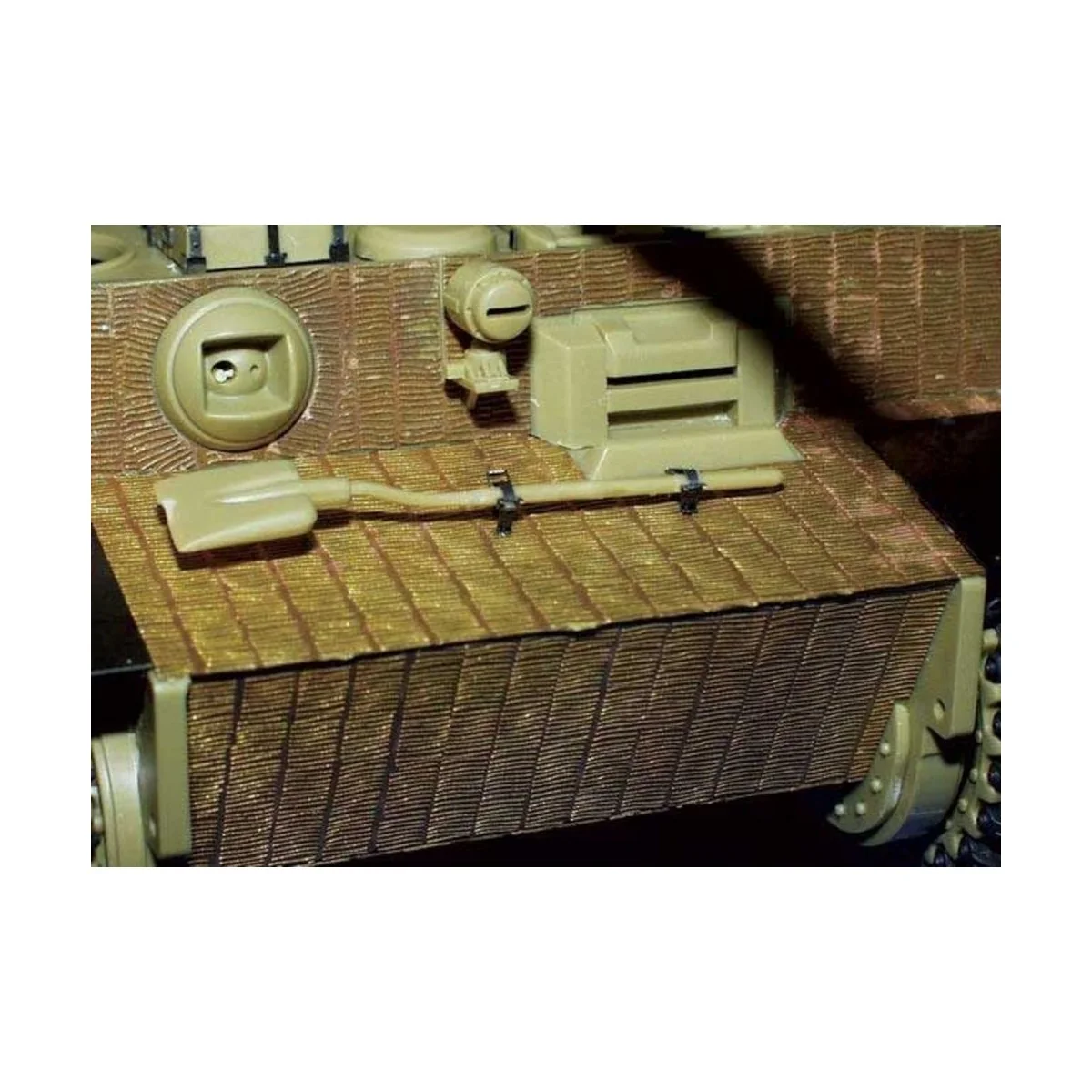 SD.Kfz 181 Tiger I Zimmerit - Eduard Accessories 35521