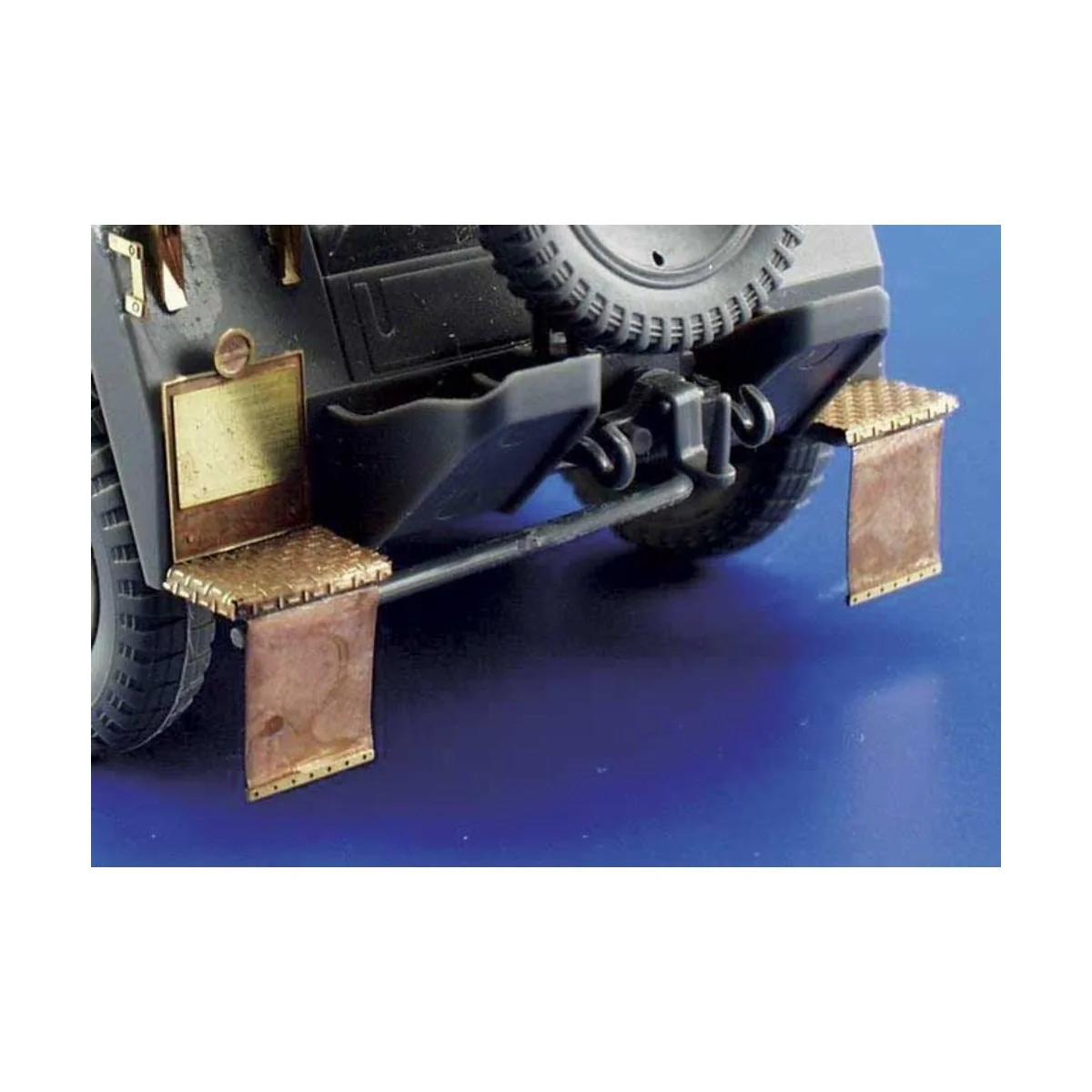 Krupp Protze Kfz. 69 mit 3,7 cm Pak für Tamiya Bausatz 35259 - Edua...