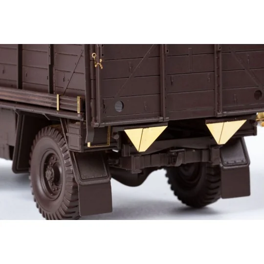 WWII British Army 30-CWT 4x2 Truck 1/35 AIRFIX, 1/35 - Eduard Acces...