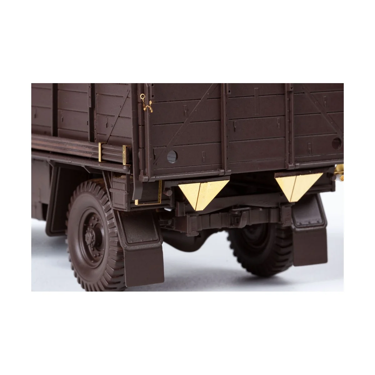 WWII British Army 30-CWT 4x2 Truck 1/35 AIRFIX, 1/35 - Eduard Acces...