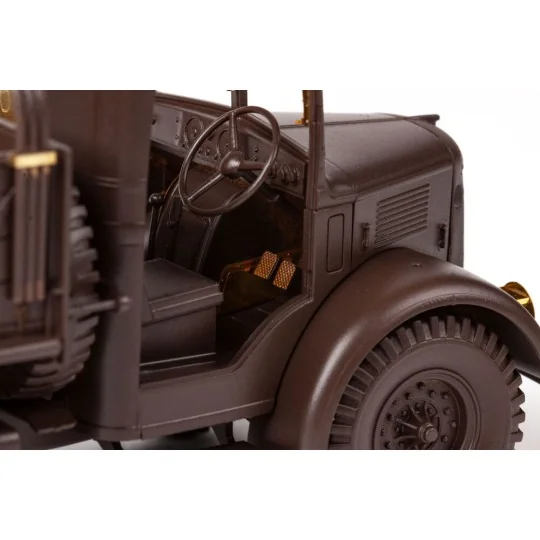 WWII British Army 30-CWT 4x2 Truck 1/35 AIRFIX, 1/35 - Eduard Acces...