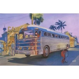 1947 PD-3701 Silverside Bus, 1/35 - Roden 816