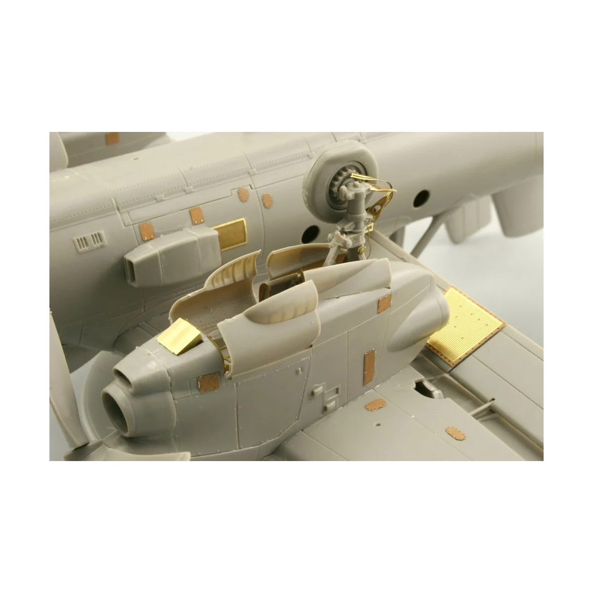 E-2C exterior für Kinetic, 1/48 - Eduard Accessories 48637