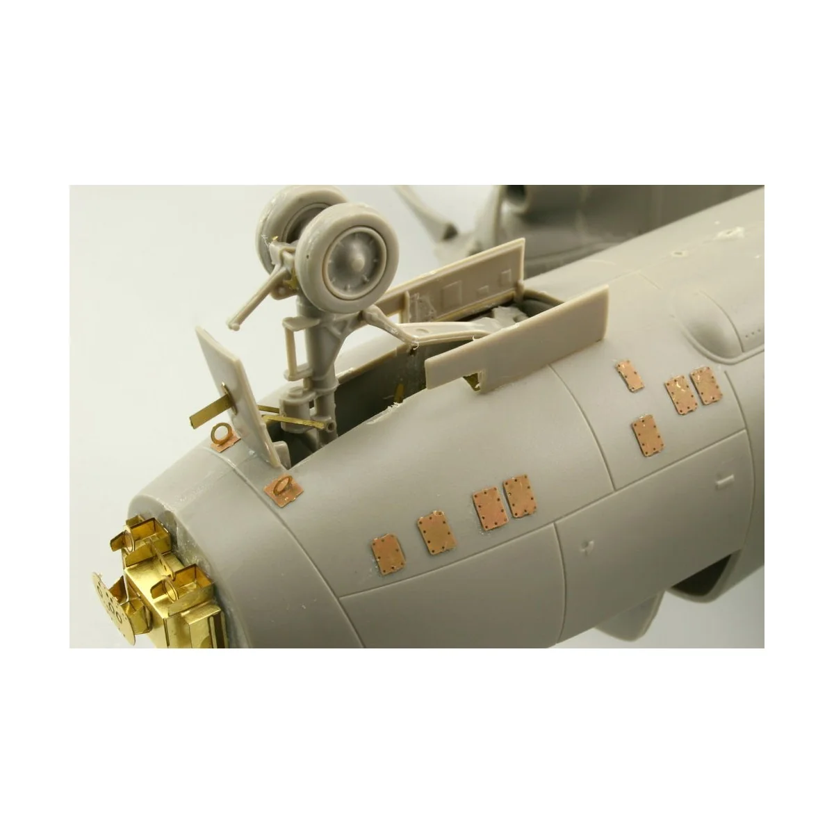 E-2C exterior für Kinetic, 1/48 - Eduard Accessories 48637