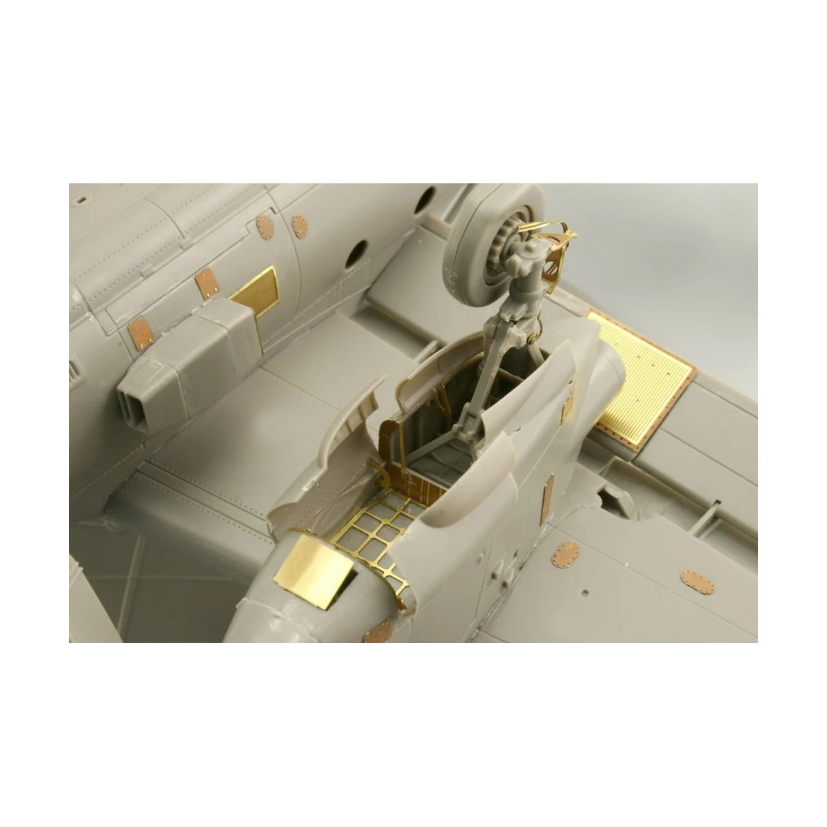 E-2C exterior für Kinetic, 1/48 - Eduard Accessories 48637