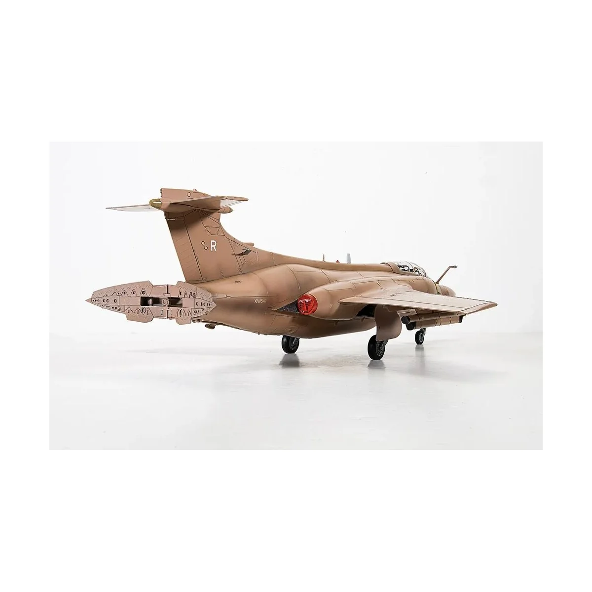 Blackburn Buccaneer S.2 RAF, 1/48 - Airfix A12014